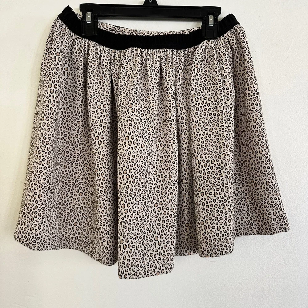 Gymboree 𝅺leopard print skirt